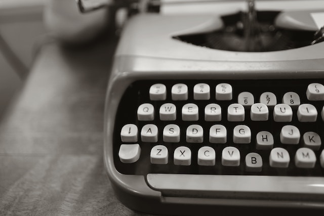 black and white close up photo of a typewriter